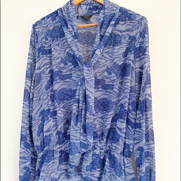 Women’s GUESS Blouse - Picture 4 of 6